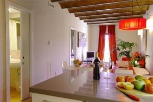 Aspasios Las Ramblas Apartments Barcelona Exterior foto